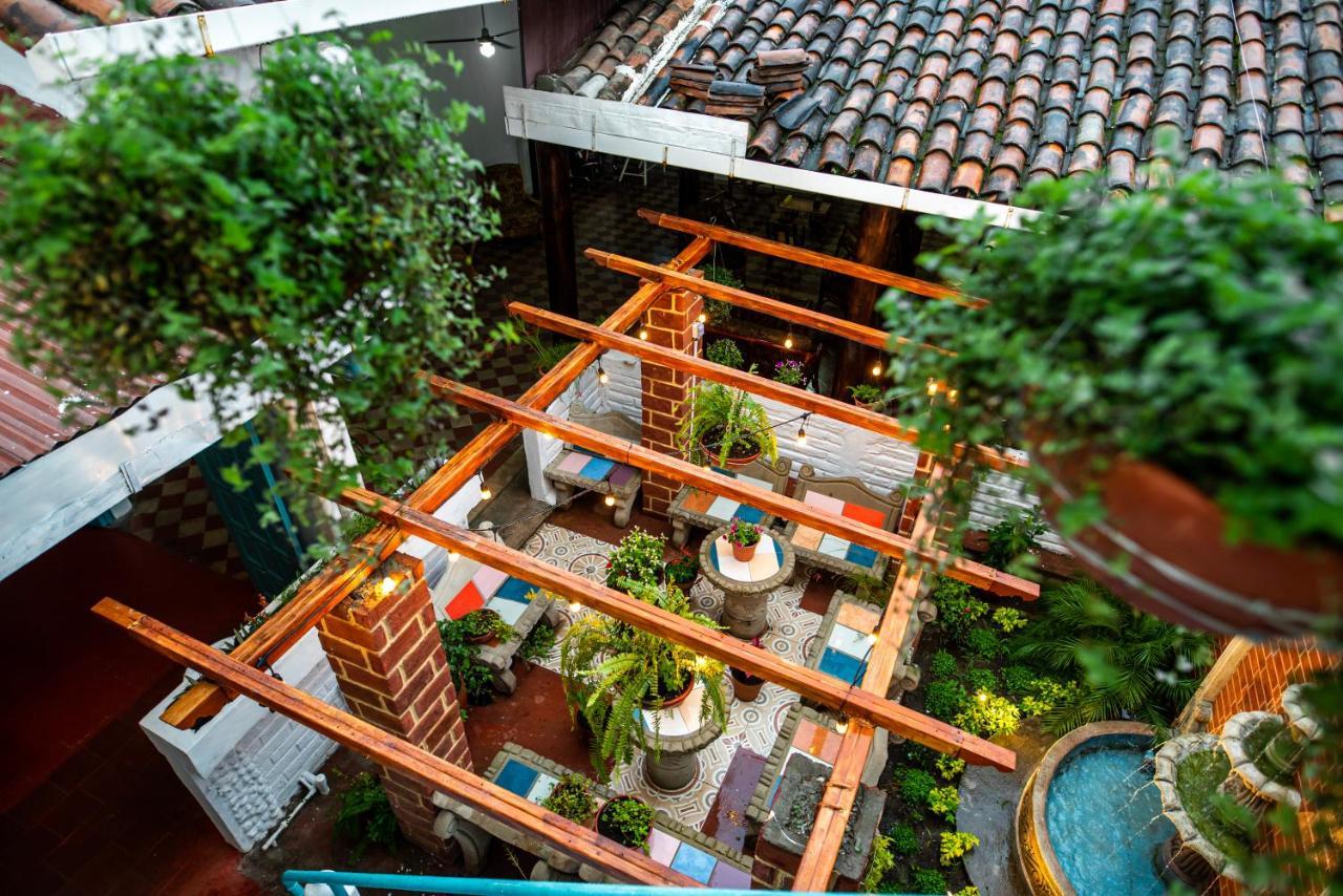 Hostal Victoria Granada Exteriör bild
