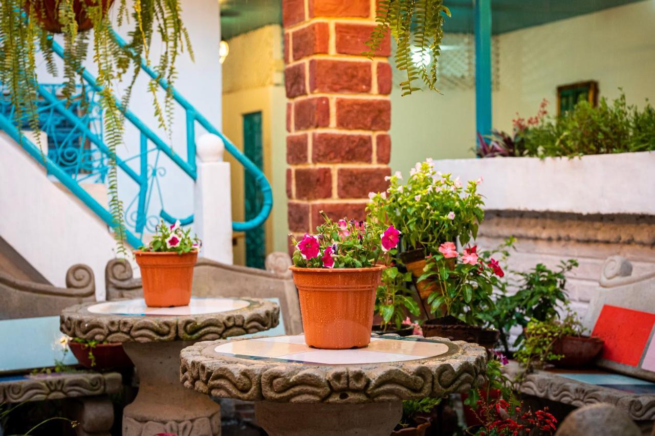 Hostal Victoria Granada Exteriör bild
