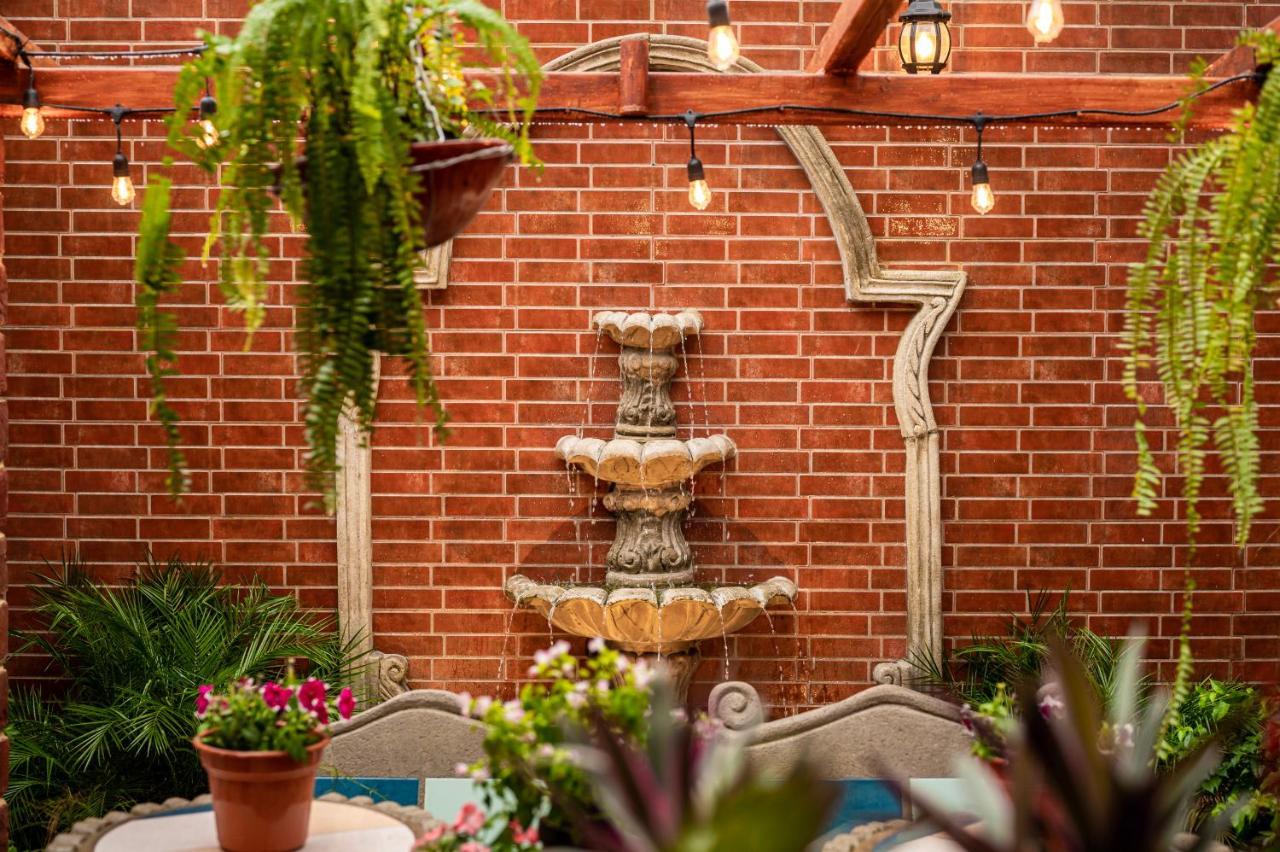 Hostal Victoria Granada Exteriör bild