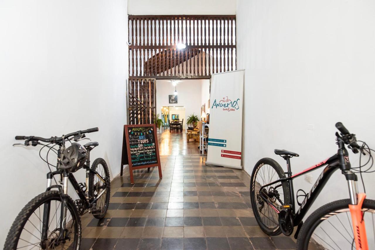 Hostal Victoria Granada Exteriör bild